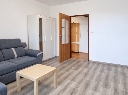 Pronájem bytu, 1+1, 38 m²