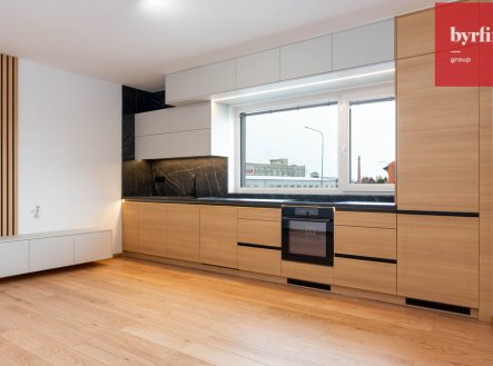 Pronájem bytu, 2+kk, 52 m²