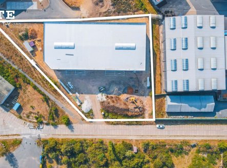 Pronájem komerčního objektu, sklad, 804 m²