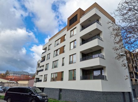 Pronájem bytu, 2+kk, 64 m²