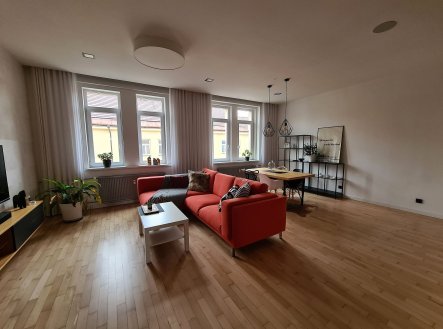 Pronájem bytu, 3+kk, 105 m²
