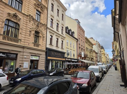 Pronájem obchodní prostory, 35 m²