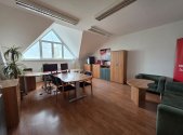 Pronájem kanceláře, 56 m²