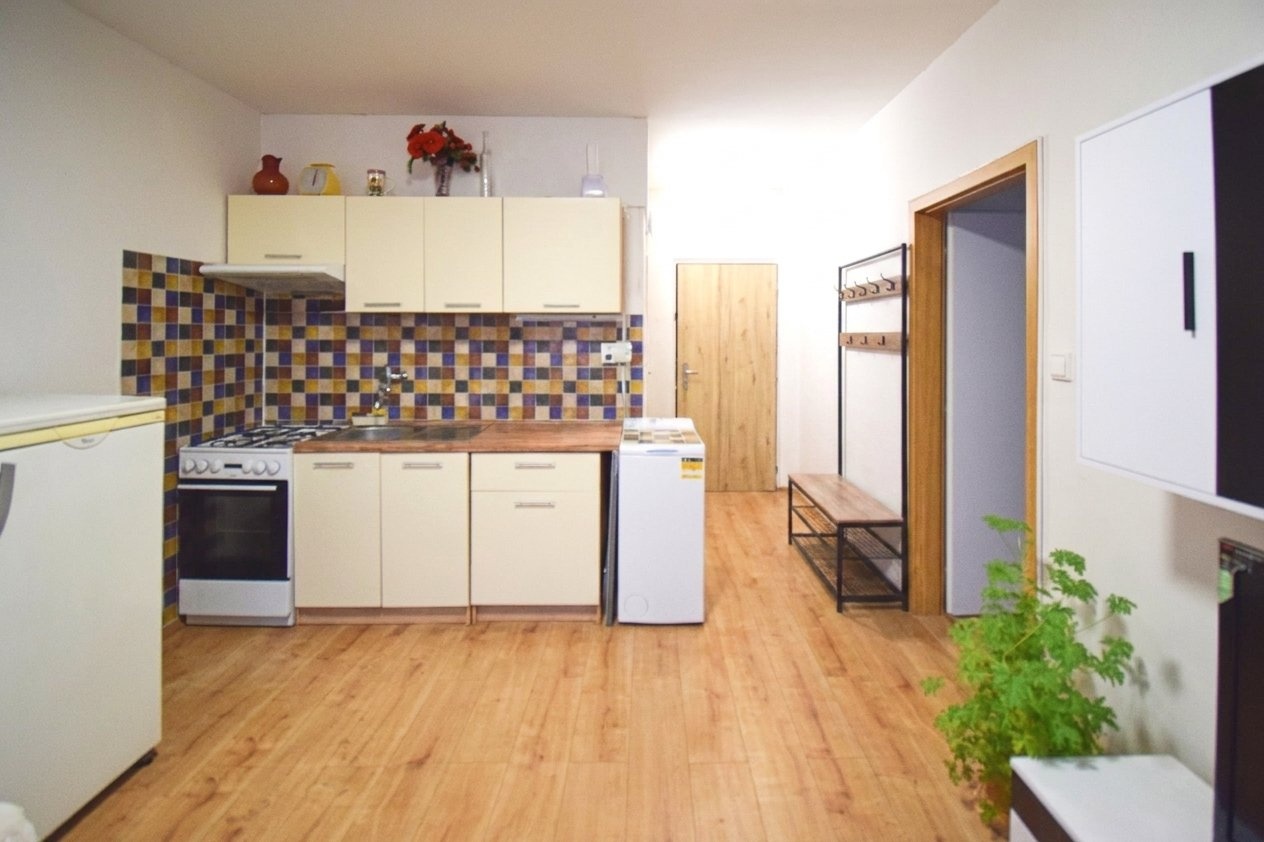 interior-viz-1787151078217