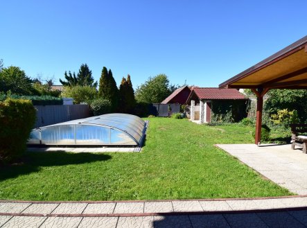Pronájem domu/vily, 250 m²