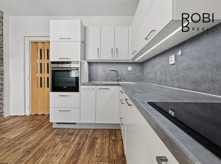 Pronájem bytu, 3+1, 67 m²