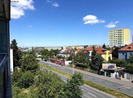 Pronájem bytu, 3+kk, 60 m²