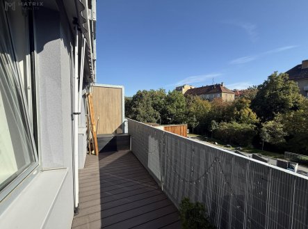Pronájem bytu, 2+kk, 76 m²