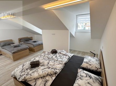 Pronájem bytu, 2+kk, 86 m²