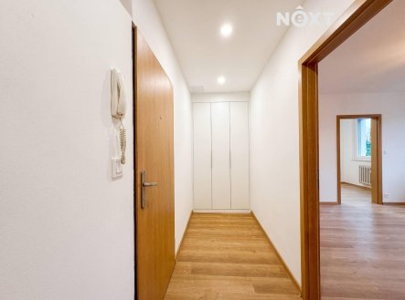 Pronájem bytu, 2+1, 43 m²