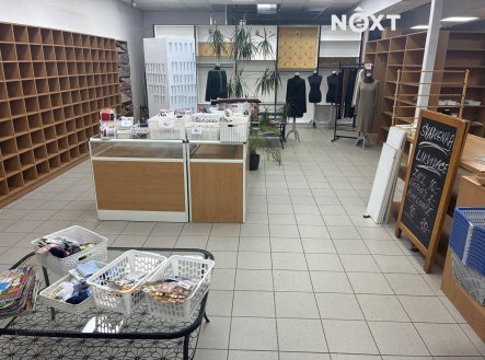 Pronájem komerčního objektu, obchodní centrum, 230 m²