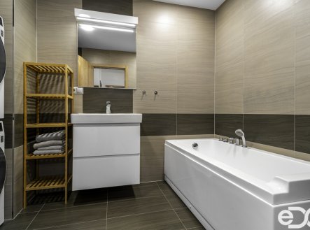 Prodej bytu, 3+kk, 81 m²