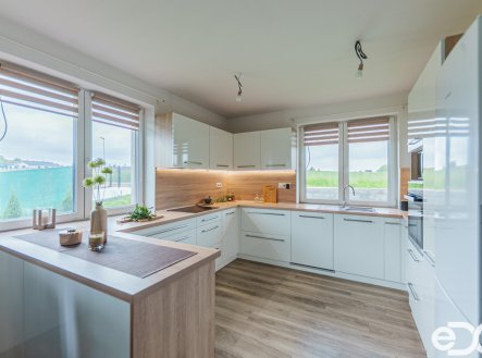 Prodej domu/vily, 127 m² obrázek