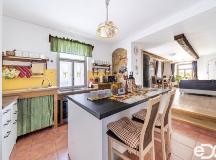 Prodej domu/vily, 180 m²