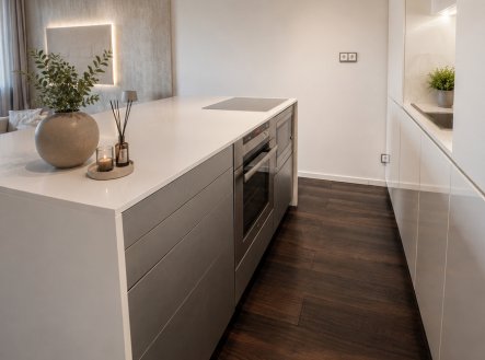 Pronájem bytu, 2+kk, 66 m²