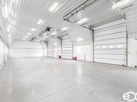 Pronájem výrobní prostory, 298 m²