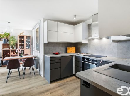 Prodej bytu, 3+kk, 72 m²