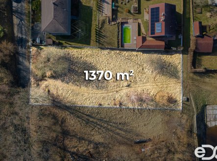 Prodej pozemku pro bydlení, 1 370 m²