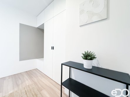 Pronájem bytu, 2+kk, 64 m²