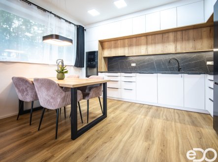 Prodej bytu, 3+kk, 82 m²