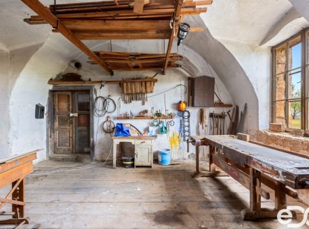 Prodej zemědělského objektu, 5 542 m²