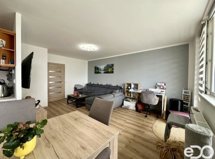 Pronájem bytu, 3+1, 72 m²
