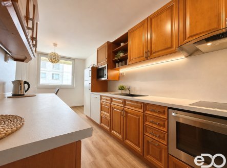 Pronájem bytu, 3+1, 72 m²