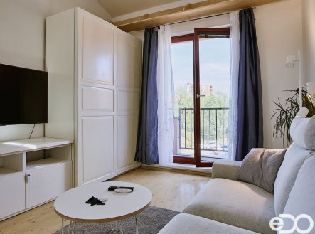 Pronájem bytu, 2+kk, 60 m²