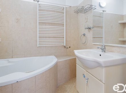 Prodej bytu, 2+1, 67 m²