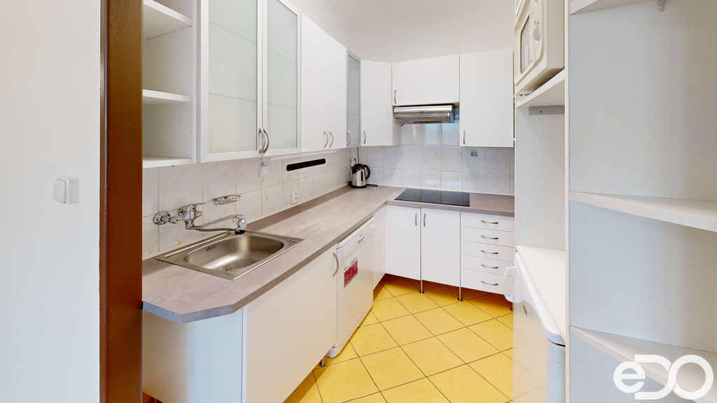 pronajem-byt-konstantinova-148426-praha-kitchen.jpeg