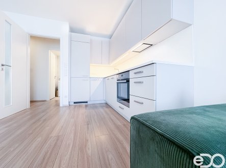 Pronájem bytu, 2+kk, 64 m²