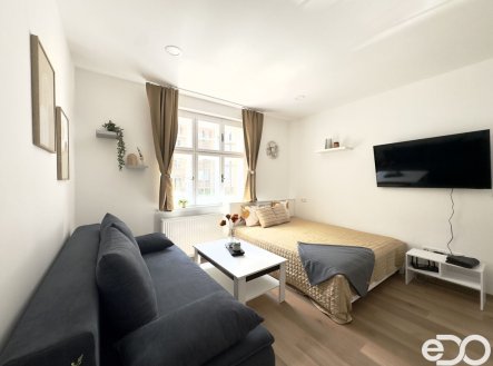 Pronájem bytu, 1+kk, 28 m²