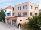 Prodej domu/vily, 210 m²