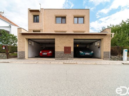 Prodej domu/vily, 210 m²