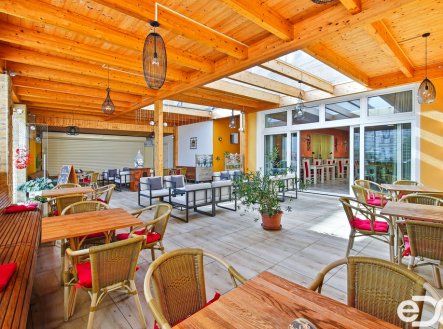 Pronájem restaurace, 250 m²