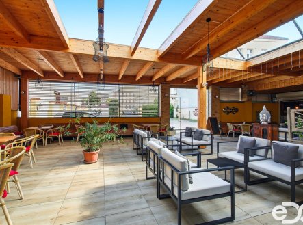 Pronájem restaurace, 250 m²