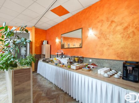 Pronájem restaurace, 250 m²