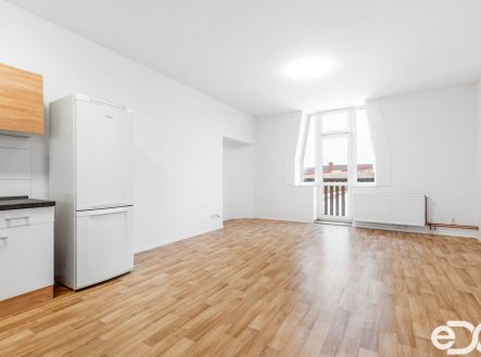 Pronájem bytu, 3+kk, 99 m²