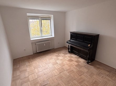 Pronájem bytu, 3+1, 74 m²