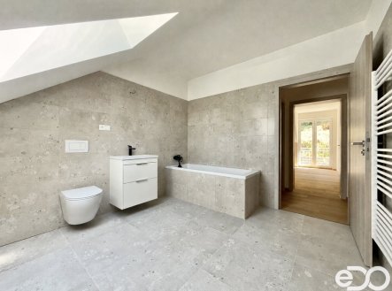 Pronájem domu/vily, 136 m²