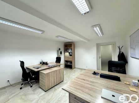 Pronájem kanceláře, 21 m²