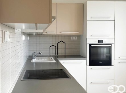 Pronájem bytu, 3+1, 95 m²