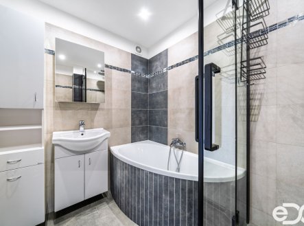 Prodej bytu, 3+1, 72 m²