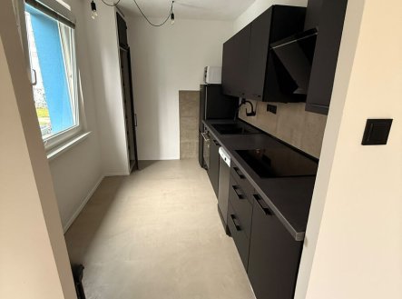 Pronájem bytu, 3+kk, 75 m²