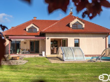 Prodej domu/vily, 340 m²