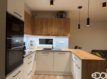 Pronájem domu/vily, 78 m²