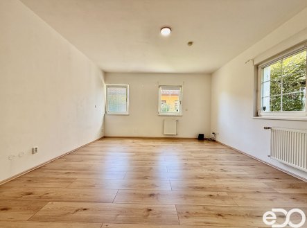 Pronájem bytu, 2+1, 70 m²