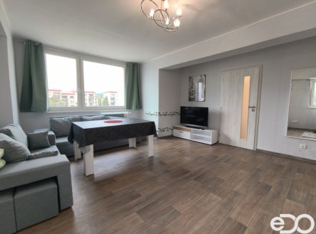 Pronájem bytu, 3+kk, 56 m²
