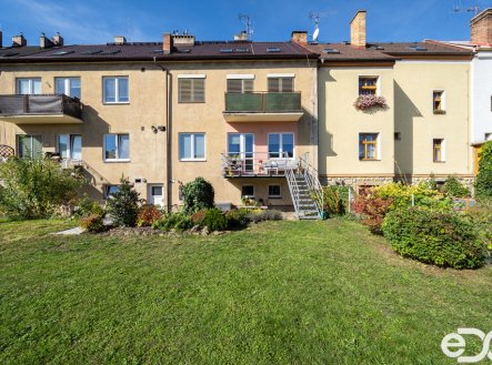 Pronájem bytu, 3+kk, 90 m²