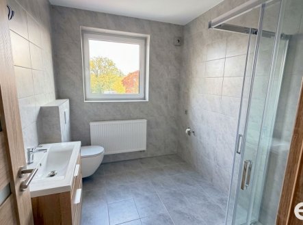 Pronájem bytu, 2+kk, 688 m²